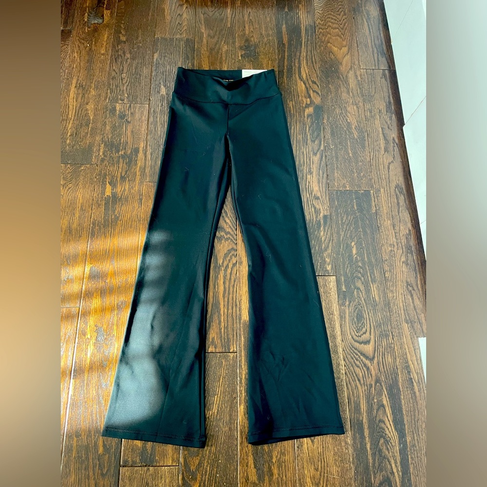 Everything Flare leggings